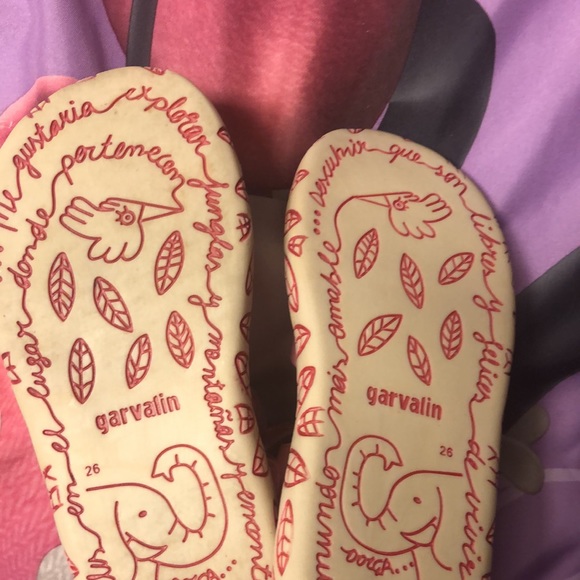 Garvalin NWOT pink Sandles. Size 10/26 - Picture 3 of 5